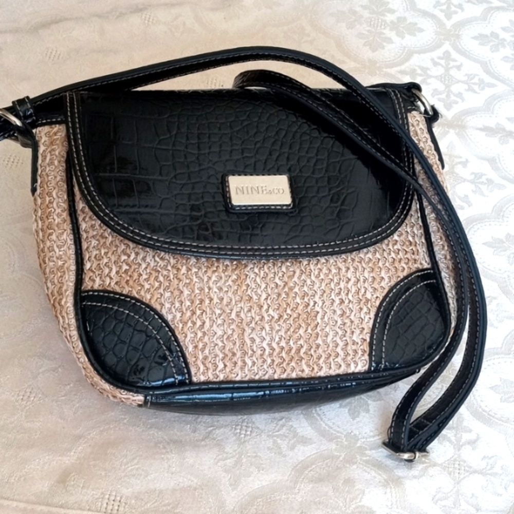 Nine & Co. Faux Alligator and Straw Crossbody